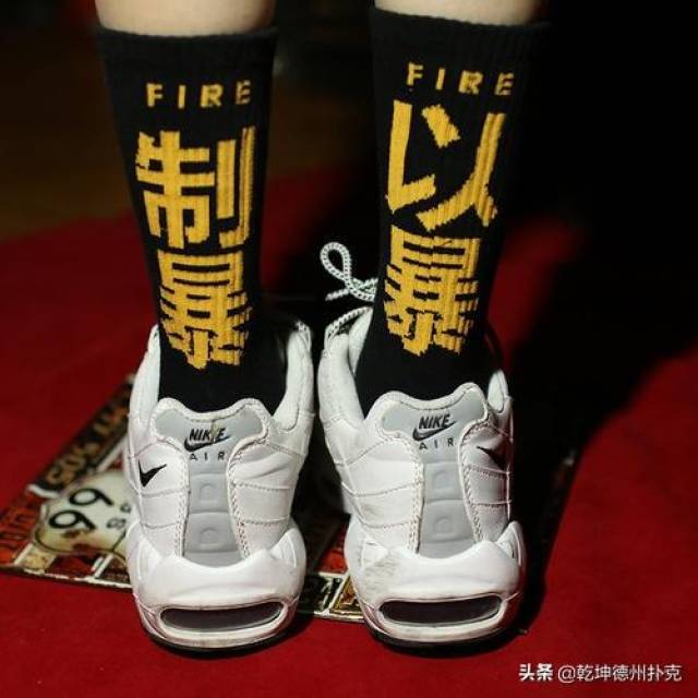 GG德州扑克心理战术_对抗激进玩家_扑克策略